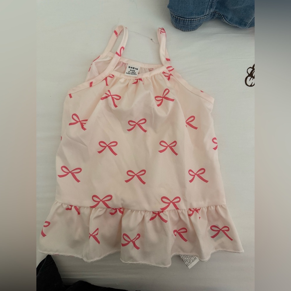 2 pack of SHEIN dresses 3-6 months